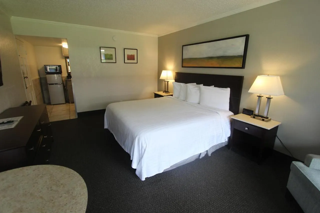 Motel At Home Inn - Pensacola Ferry Pass