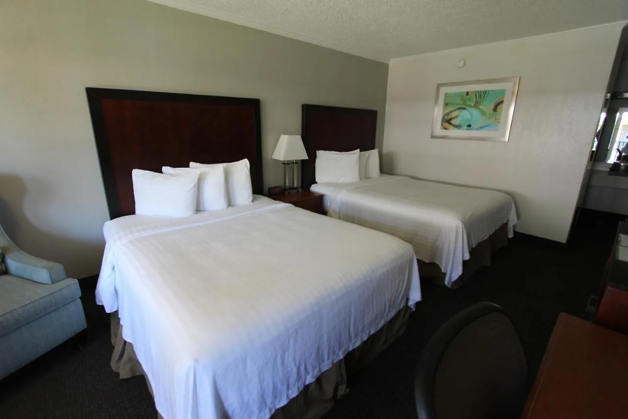 At Home Inn - Pensacola