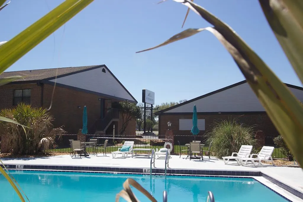 At Home Inn - Pensacola Motel