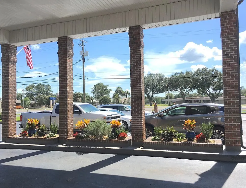 At Home Inn - Pensacola Motel